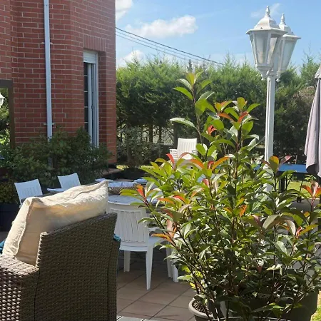 Hébergement de vacances Casa Monte & Mar Con Piscina Privada En Santander Camargo